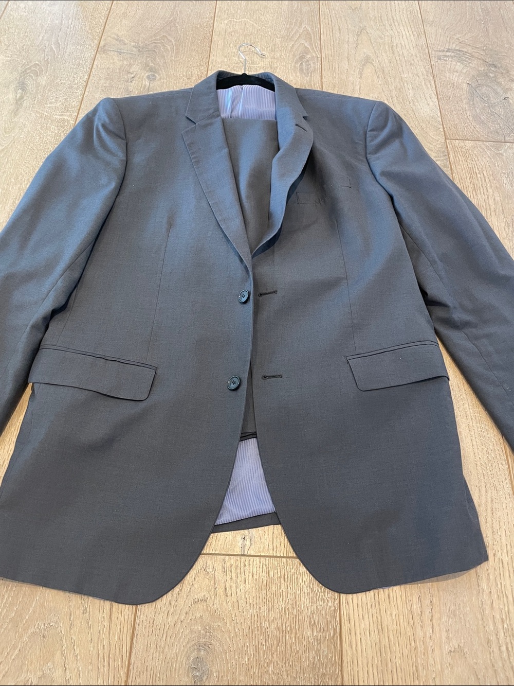 Men's Tailored Dark Gray Two-Button Blazer